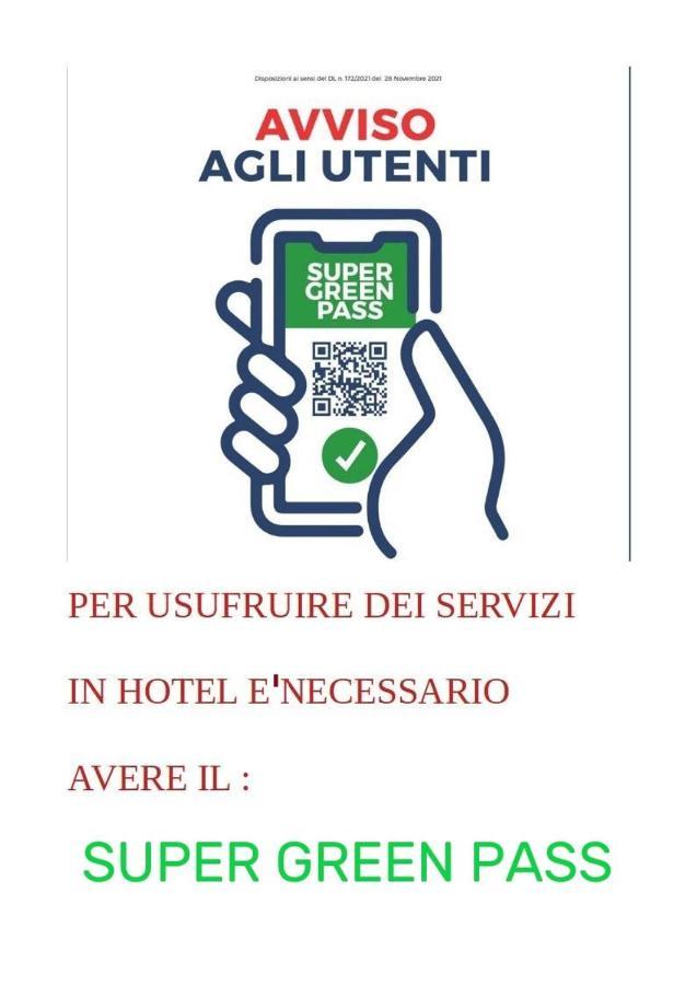 Hotel La Milanese Pietra Ligure Extérieur photo