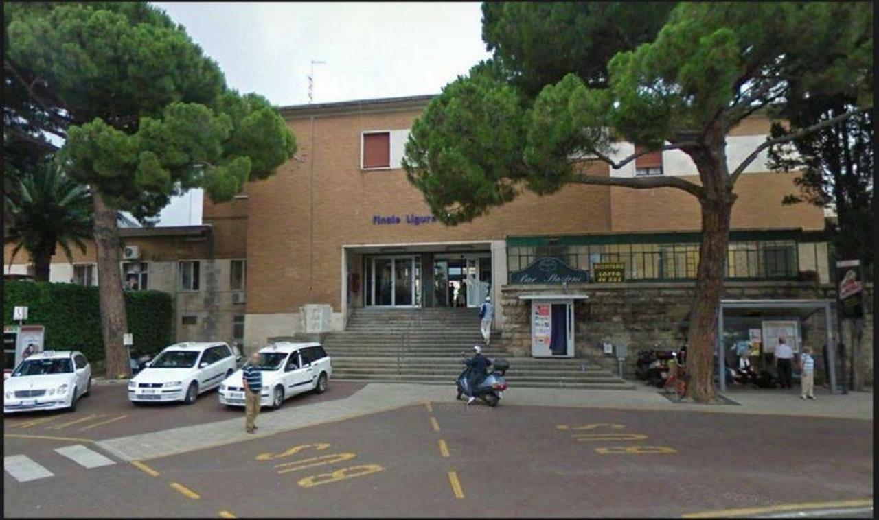 Hotel La Milanese Pietra Ligure Extérieur photo